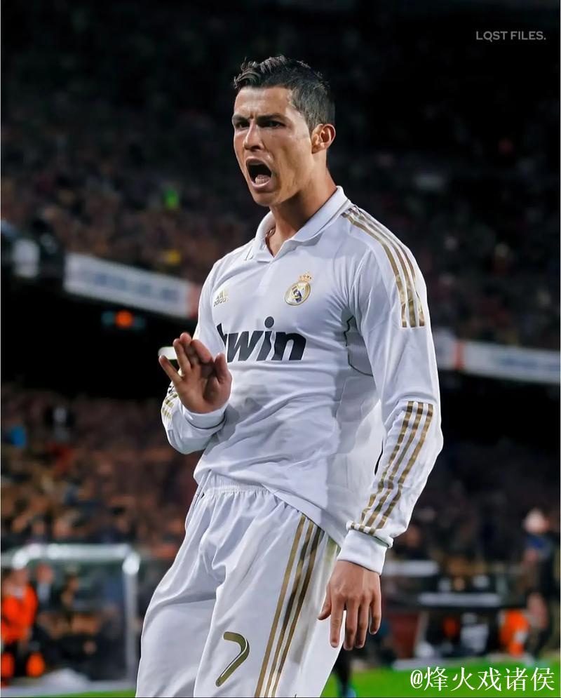 姆巴佩7分钟帽子戏法,逼近C罗梅西欧冠成就!皇马18 姆巴佩7分钟帽子戏法,逼近C罗梅西欧冠成就!皇马18